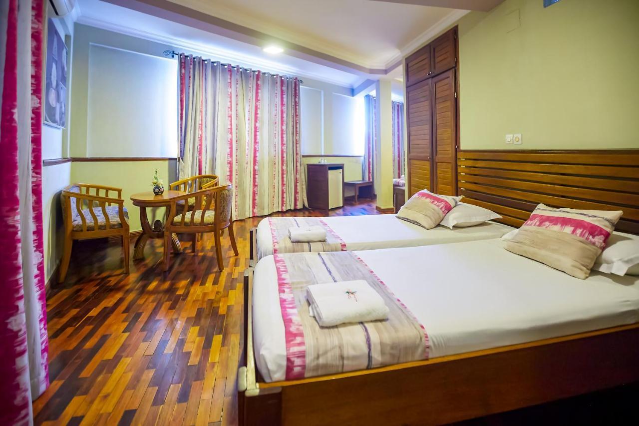 Anjary Hotel Antananarivo Exterior photo
