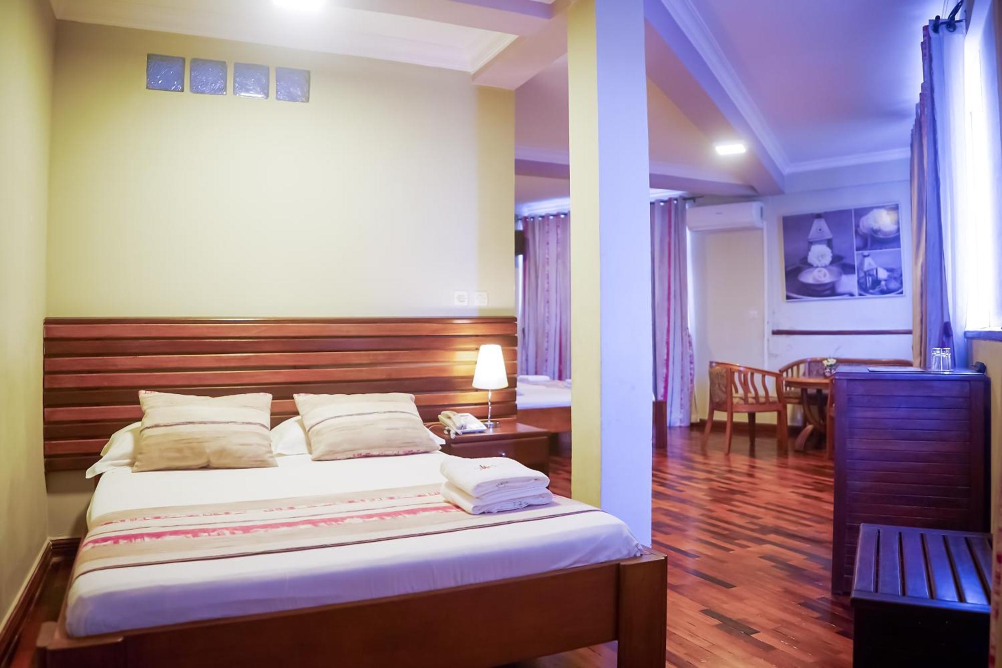 Anjary Hotel Antananarivo Exterior photo