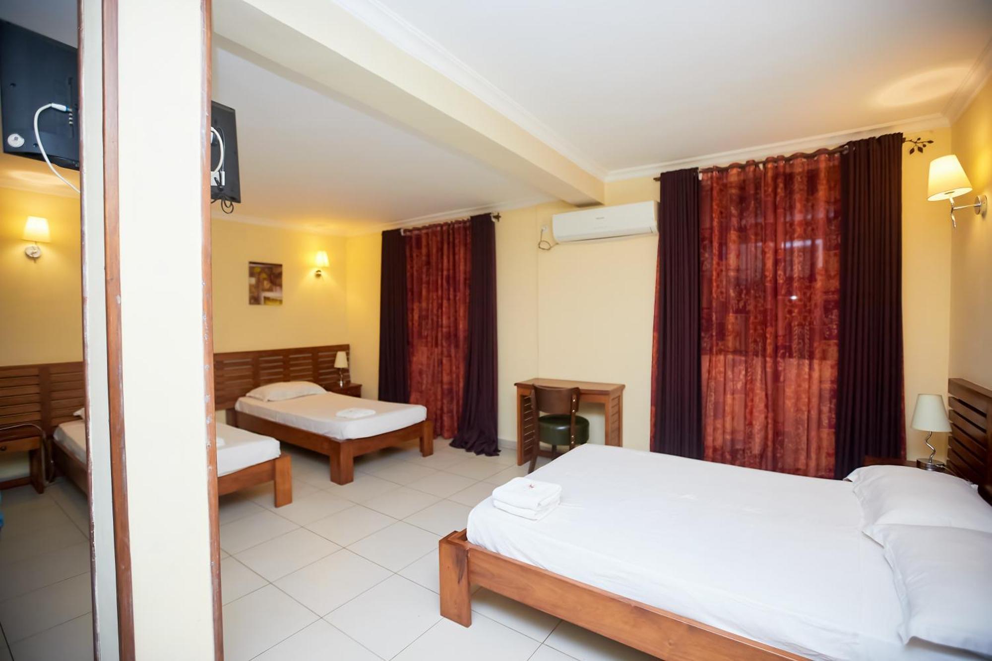 Anjary Hotel Antananarivo Exterior photo