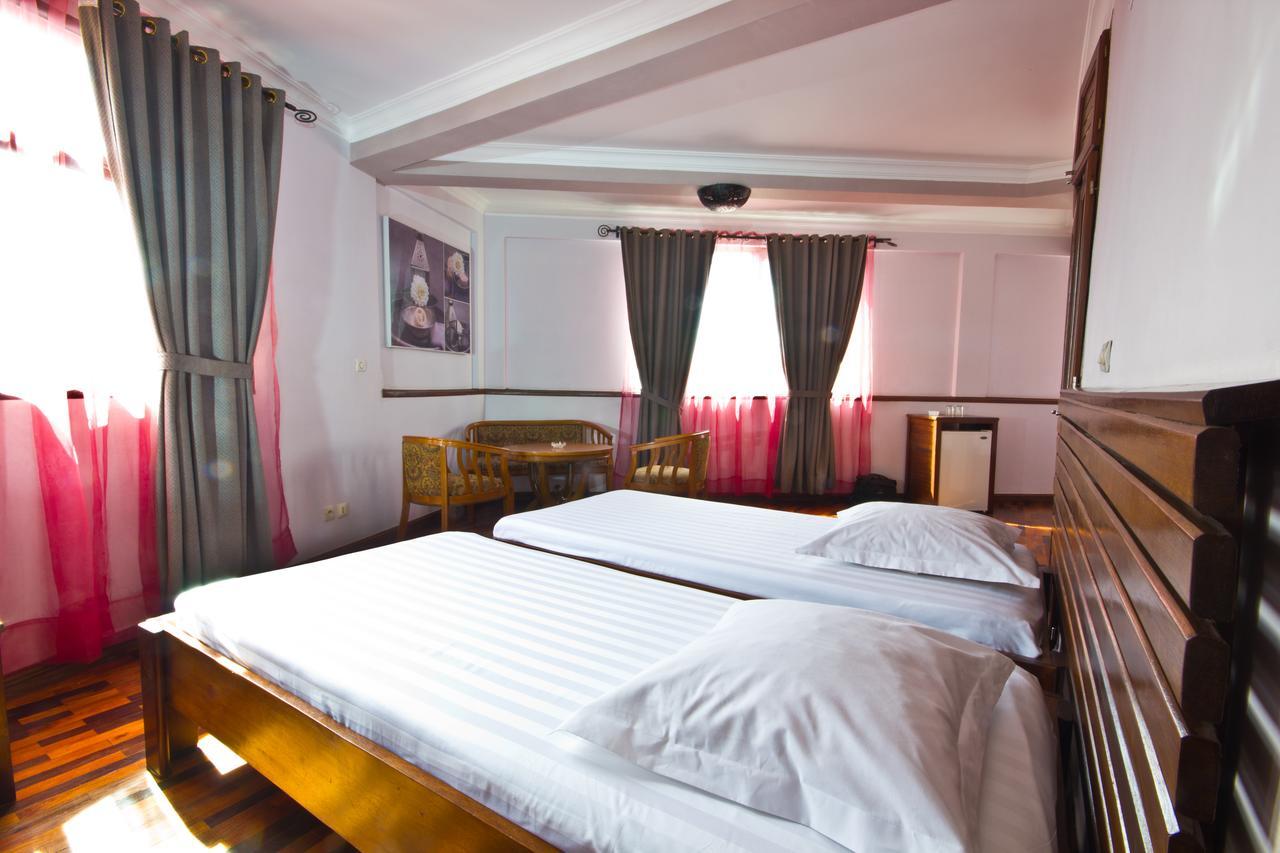 Anjary Hotel Antananarivo Exterior photo