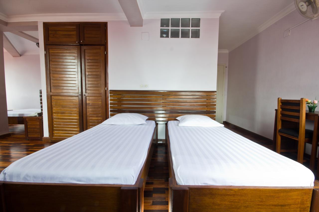Anjary Hotel Antananarivo Exterior photo